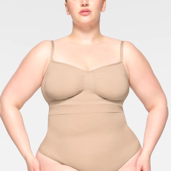 SKIMS - Seamless Sculpt Bralette | Size: XS | Color: Mica | NWOT - Picture 1 of 8